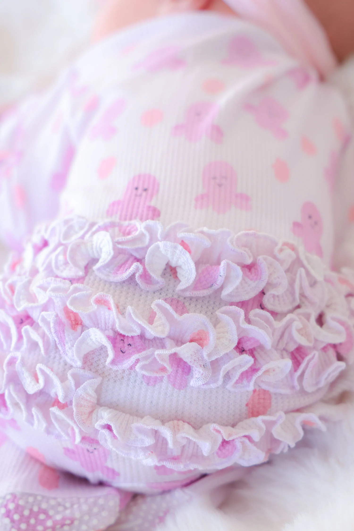 Bamboo Waffle Ruffle Zipper Footie | Sea Snuggles - Image 3