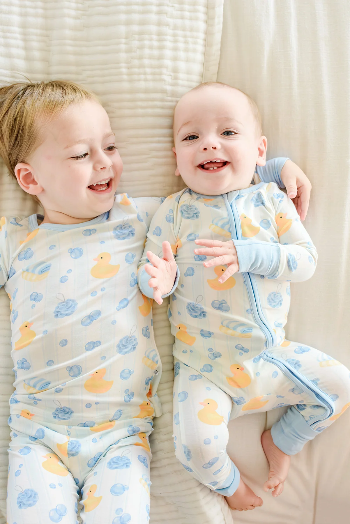 Convertible Bamboo Zip Romper | Bubble Duckies Blue - Image 9
