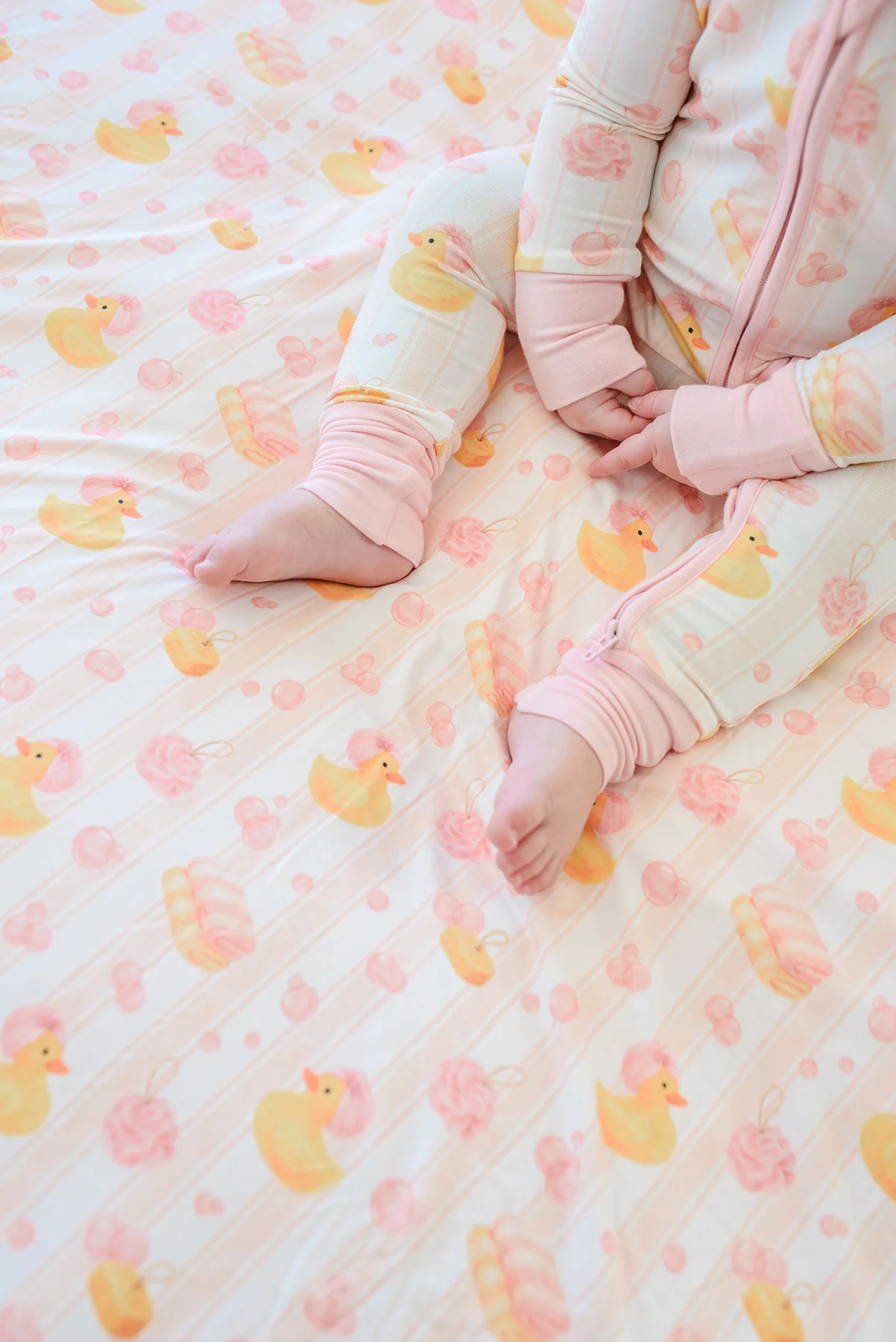Double Sided Bamboo Blanket | Bubble Duckies Pink - Image 3