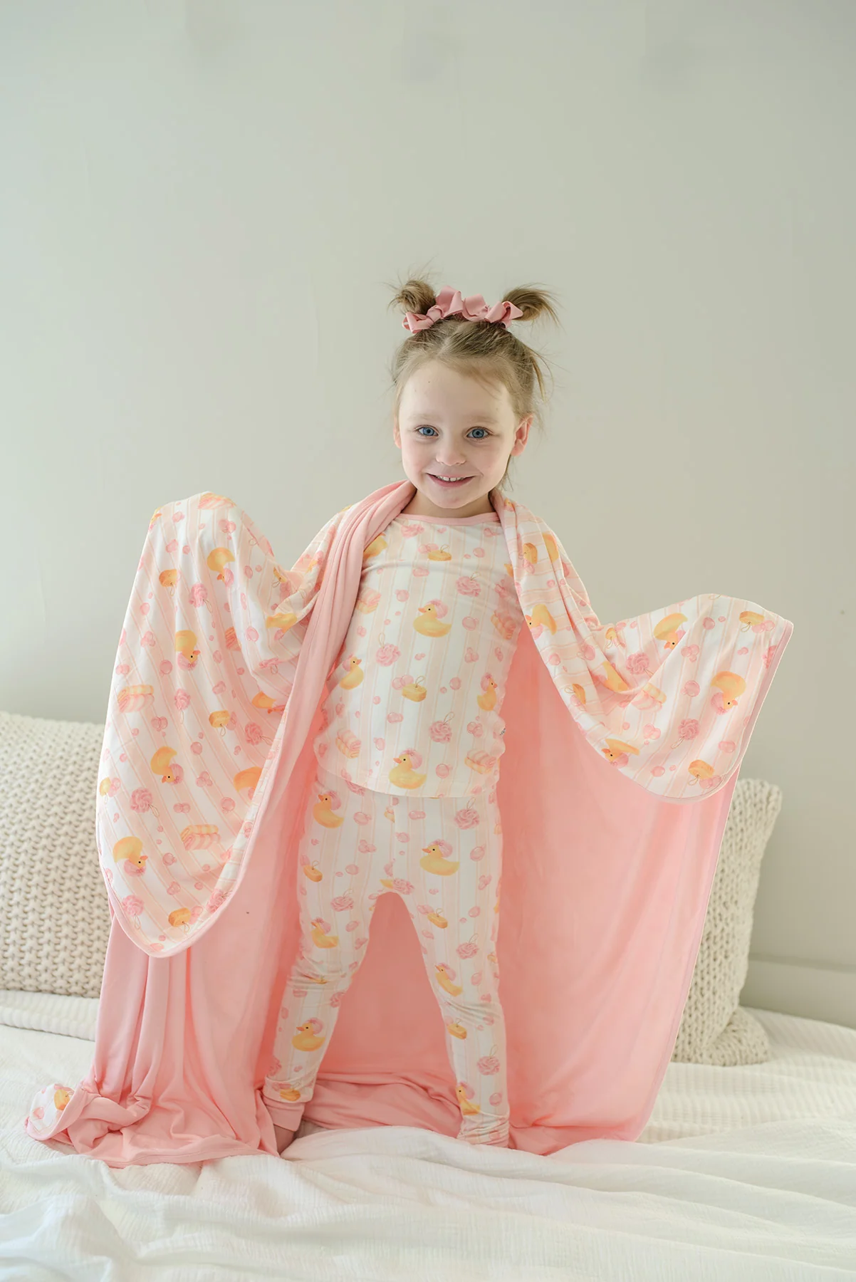 Double Sided Bamboo Blanket | Bubble Duckies Pink - Image 4