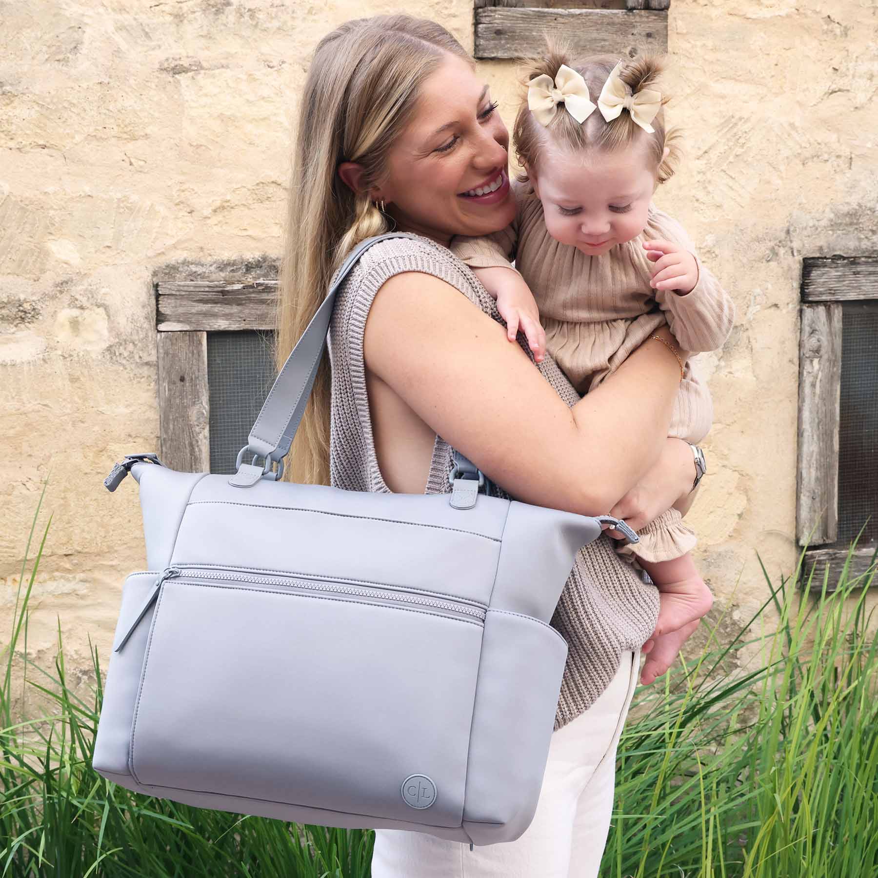 Lane Convertible Diaper Bag Tote | Sea - Image 4